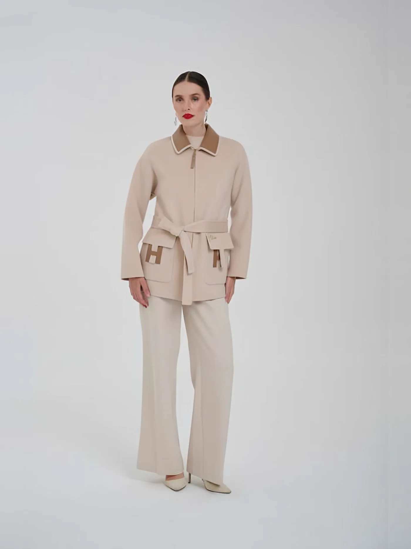 Belted Short Jacket — عارضة ترتدي · 1/1