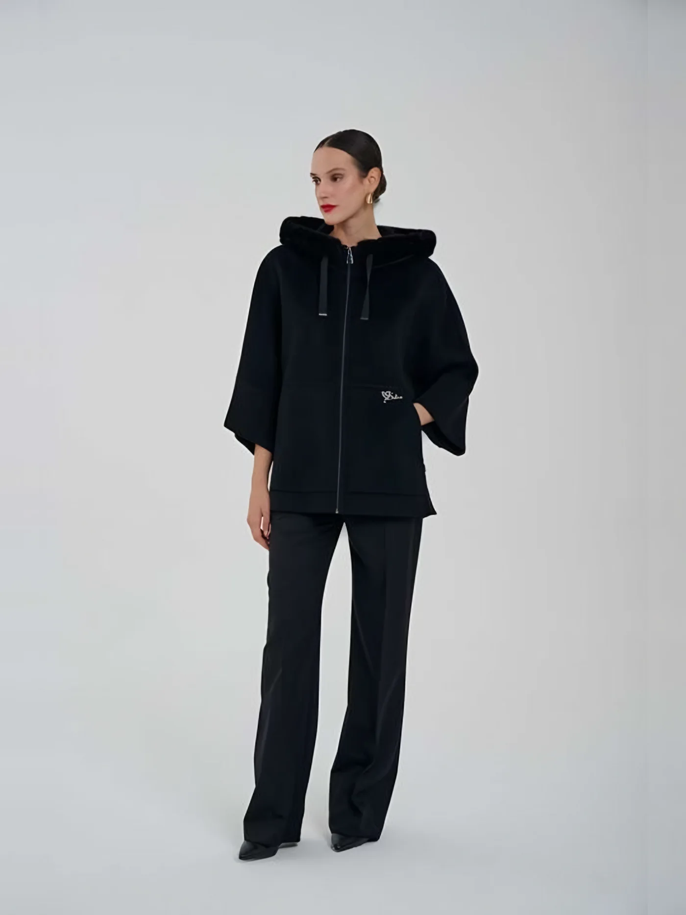 Fur-Hooded Zip Jacket — عارضة ترتدي · 1/1