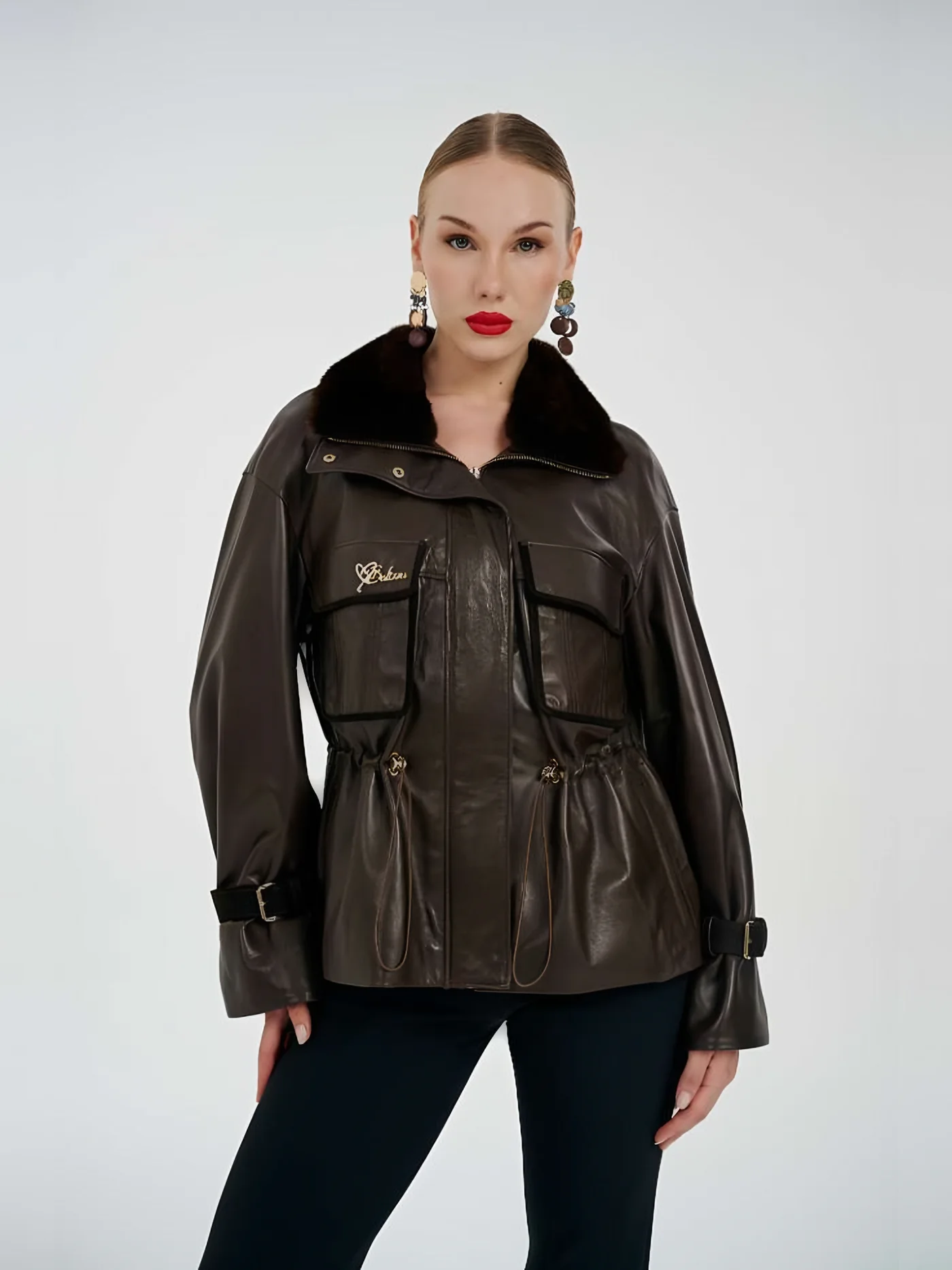 Pocket Belted Leather Jacket — модель в · 1/1